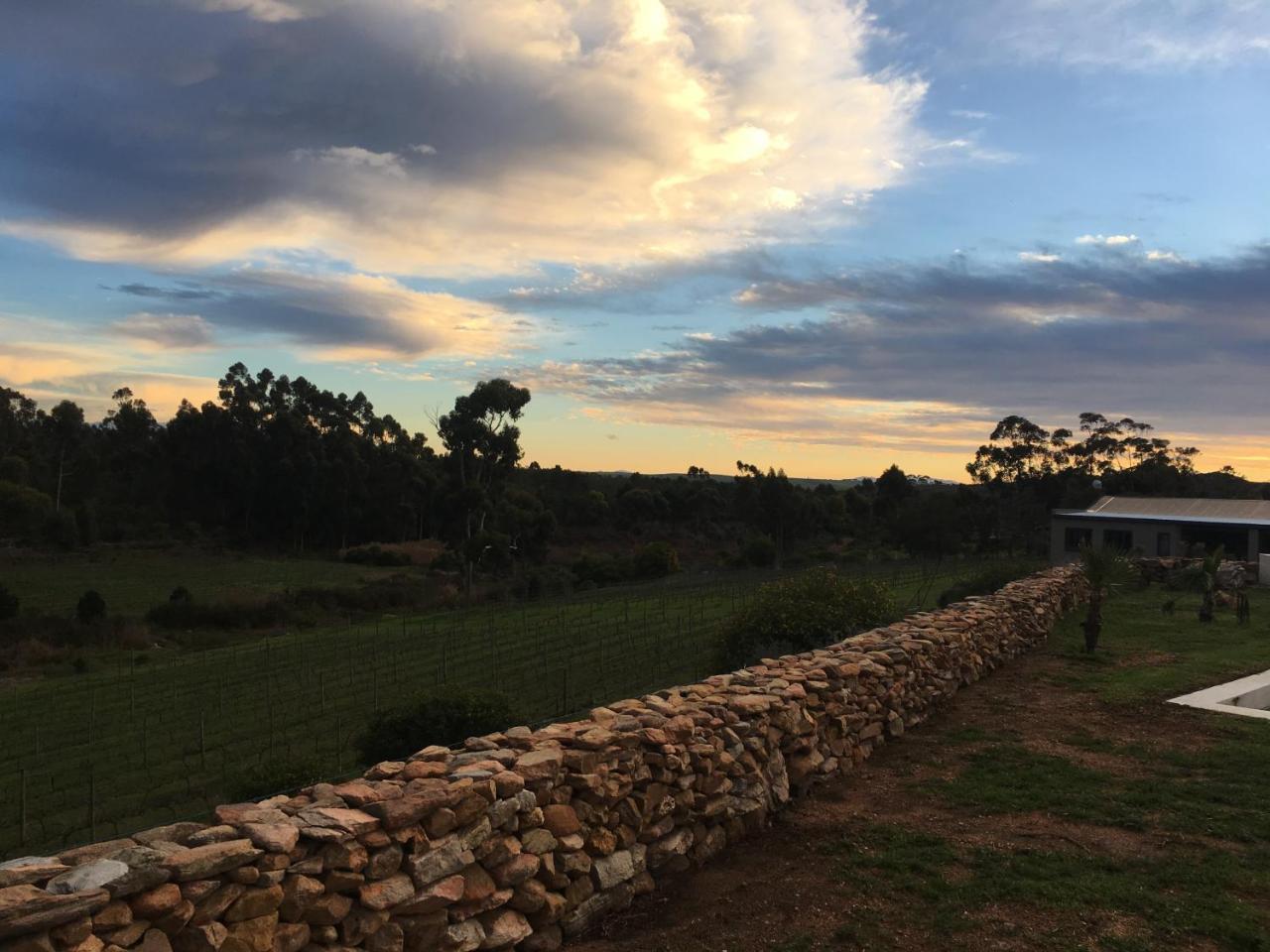 Stellar Overberg Travellers Lodge Napier エクステリア 写真